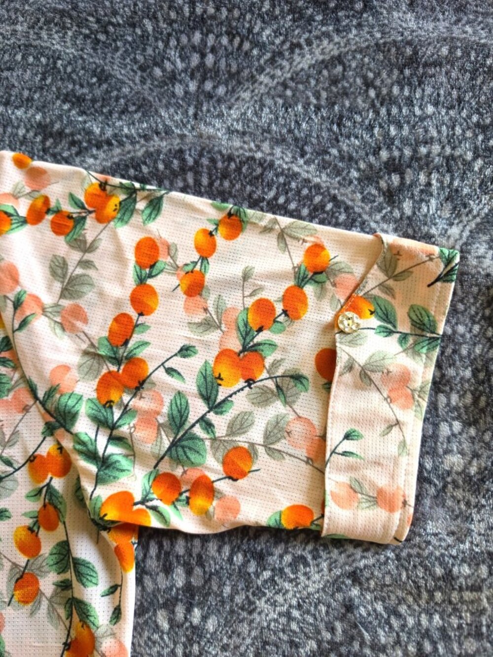 LuLaRoe Women's Size L Tropical Floral Knit Blouse Beige Orange Short Sleeve - Picture 5 of 9